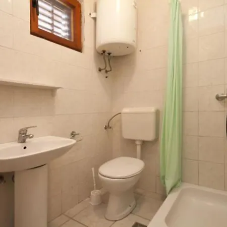 Gasthuis Burela 3*